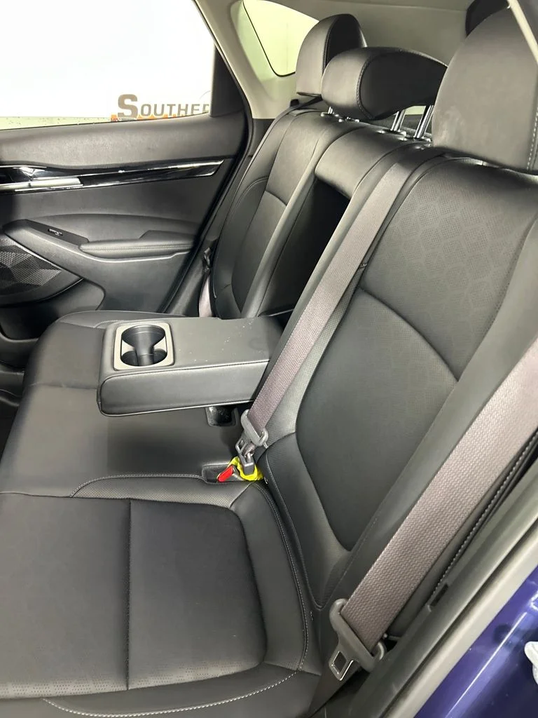 Used 2024 Blue Kia SX image 17