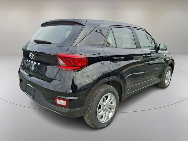 New 2026 Black Hyundai SE image 7