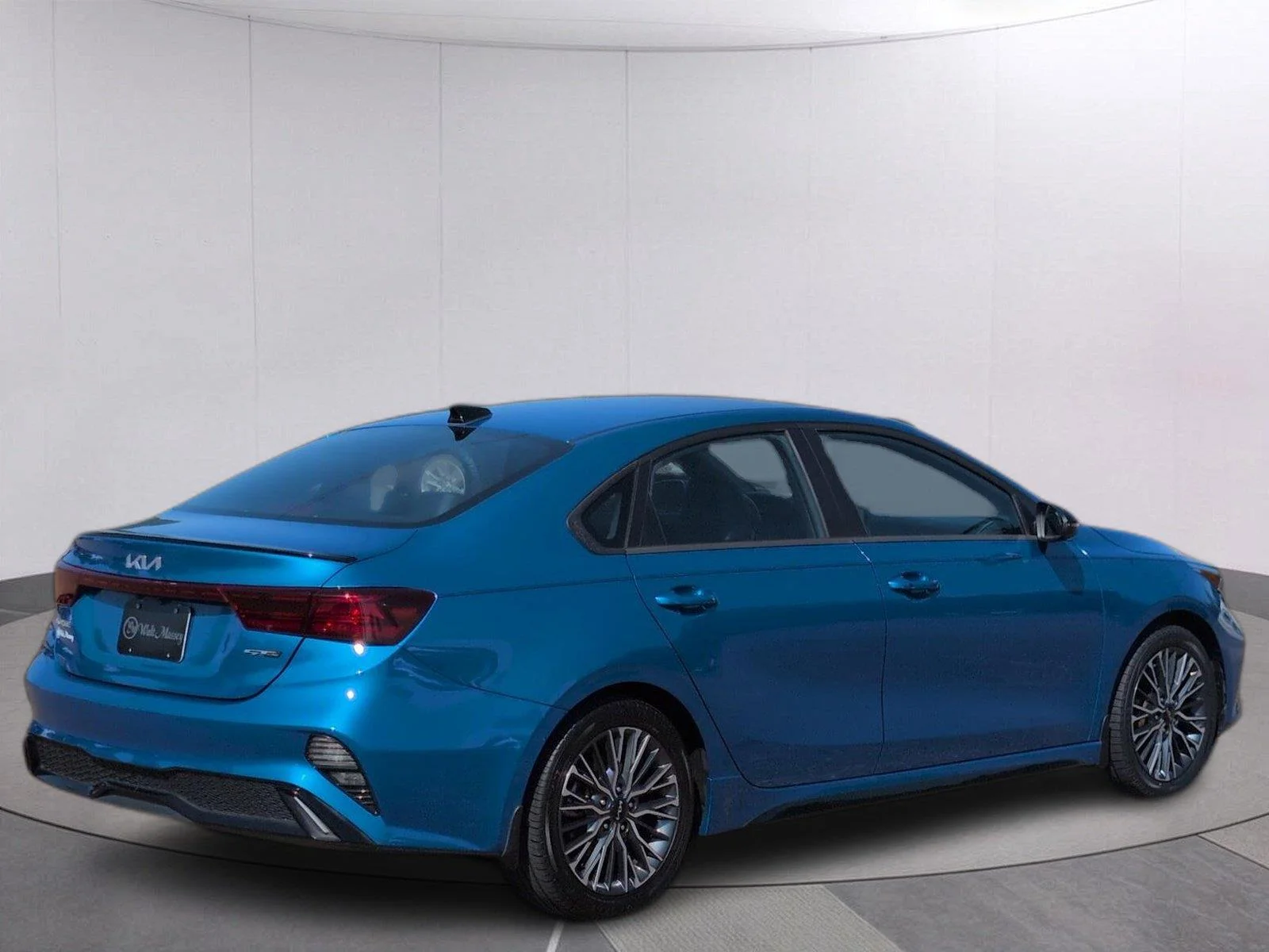 Used 2024 Sporty Blue Kia GT-Line image 6