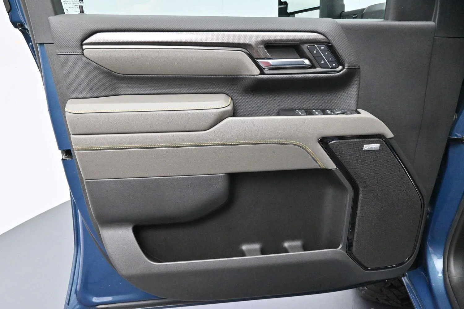Used 2024 Lakeshore Blue Metallic Chevrolet ZR2 image 9