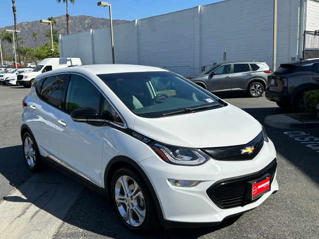 Used 2020 White Chevrolet LT image 13