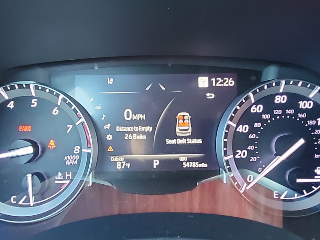 Used 2022 Pearl Toyota XSE image 8