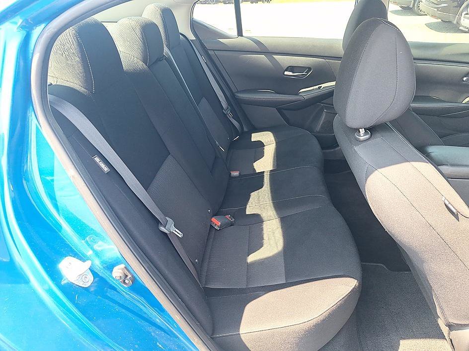 Used 2020 Electric Blue Metallic Nissan SV image 22