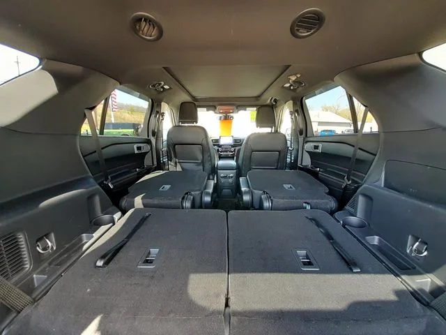 Used 2023 Gray Metallic Ford ST-Line image 62