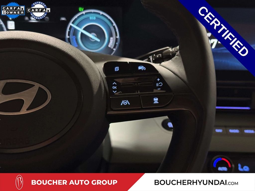 2025 Hyundai Elantra Limited - Photo 16