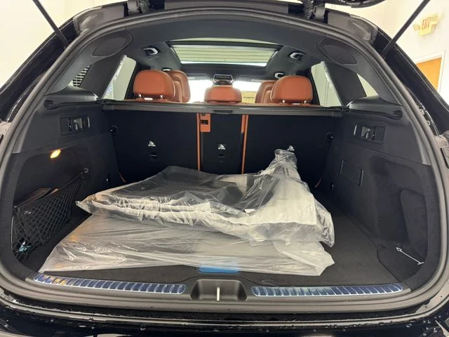 New 2026  Mercedes-Benz GLC 300 image 8