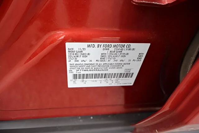 Used 2024 Chili Pepper Red Ford XLT image 21