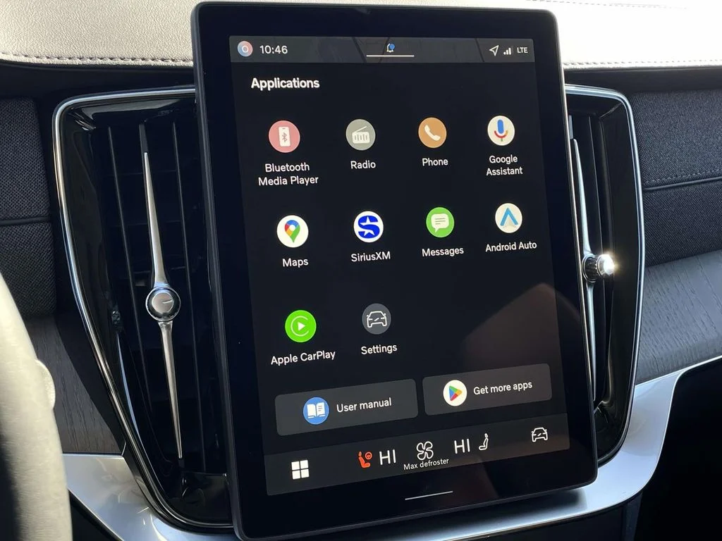 New 2026 Onyx Black Volvo Ultra image 18