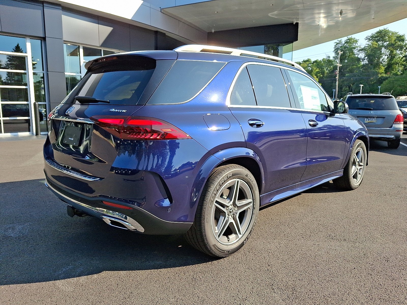 New 2026 MANUFAKTUR Mystic Blue Metallic Mercedes-Benz GLE 450 image 27