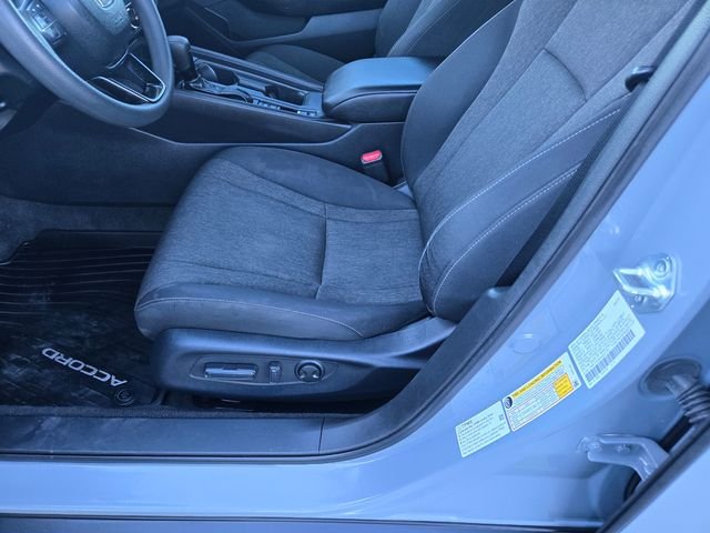 Used 2025 Gray Honda SE image 16