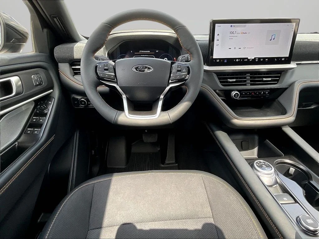 New 2026 Agate Black Metallic Ford Tremor® image 16