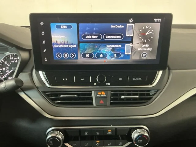 New 2026 Gray Nissan 2.5 SR image 14