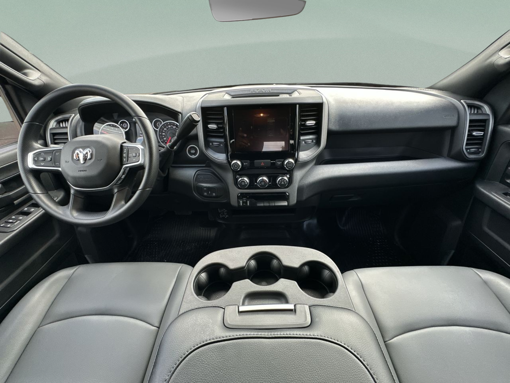 New 2026 Bright White Clearcoat RAM Tradesman image 27