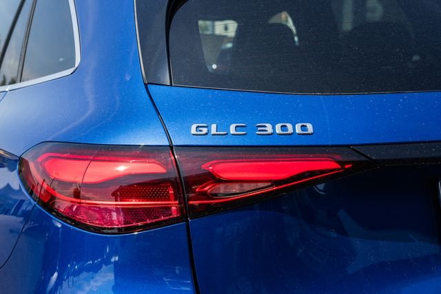 New 2026 Starling Blue Metallic Mercedes-Benz GLC 300 image 7