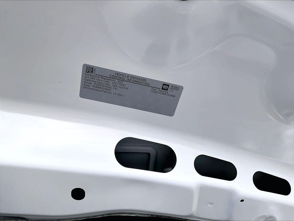 Used 2023 White Chevrolet RS image 35