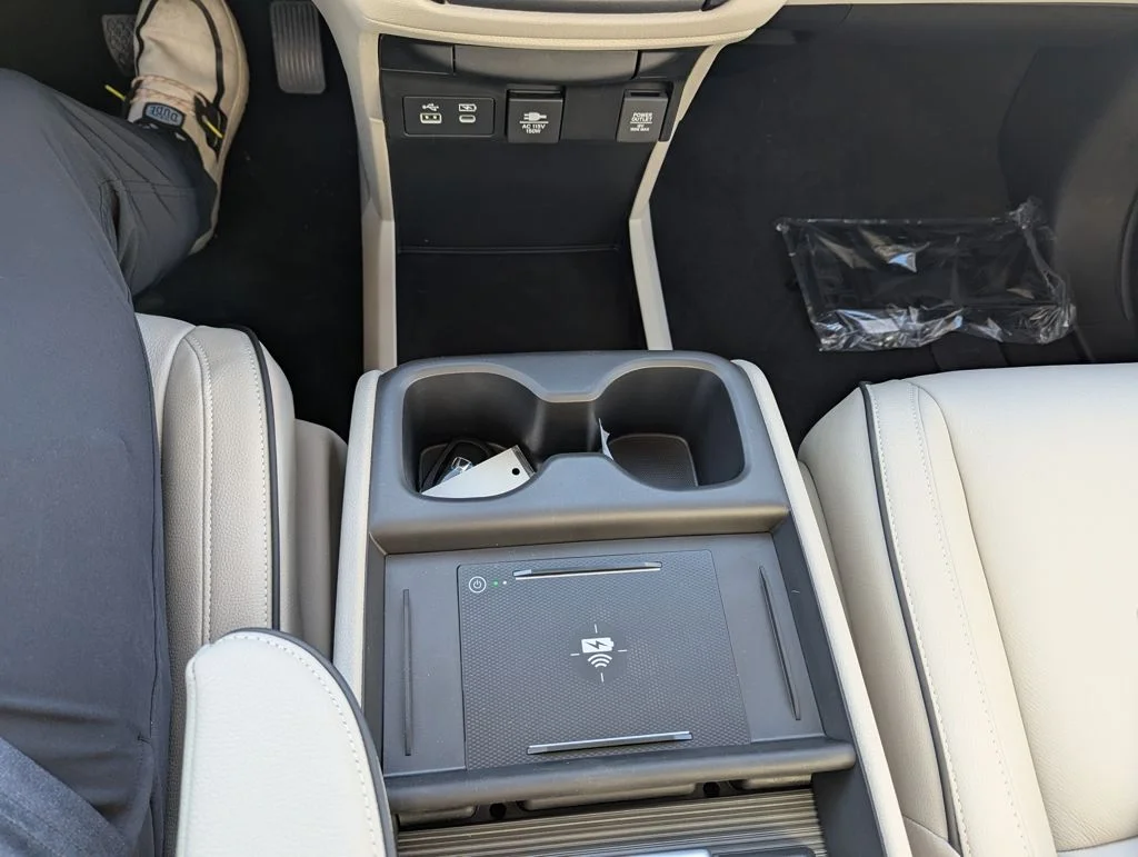 2026 Honda Odyssey Touring - Photo 22