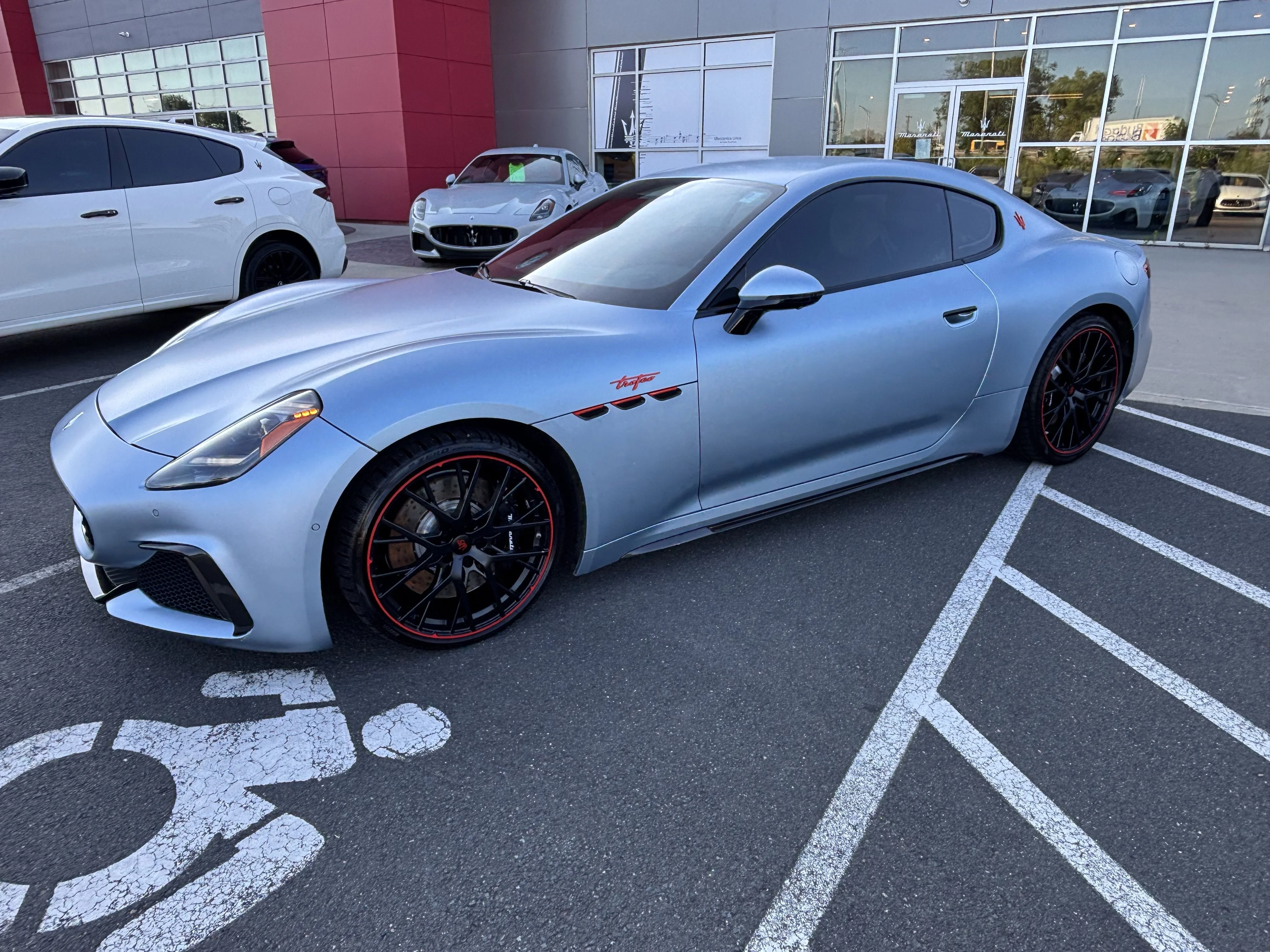 Certified Used 2024 Grigio Lamiera Matte Maserati Trofeo image 4