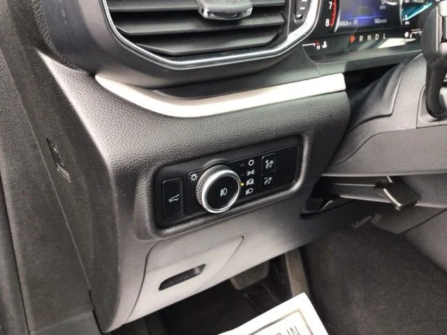 Certified Used 2023 Agate Black Metallic Ford XLT image 15