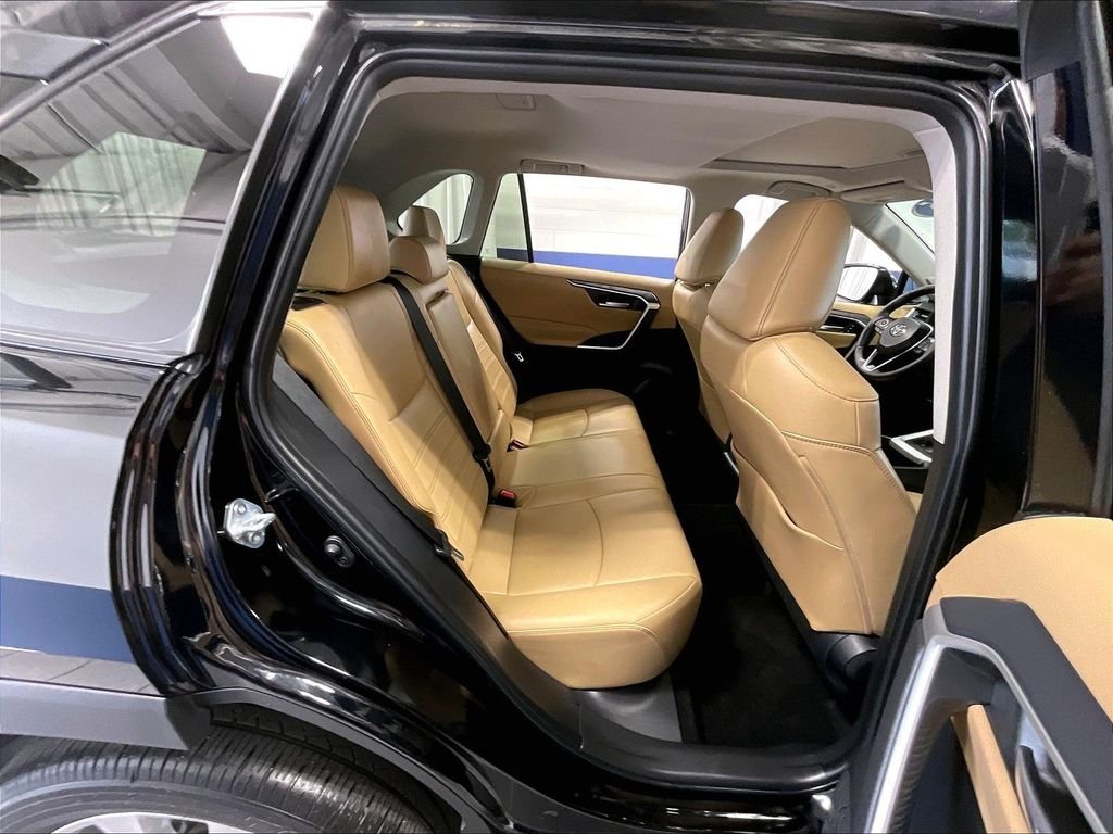 Used 2025 Black Toyota XLE Premium image 16