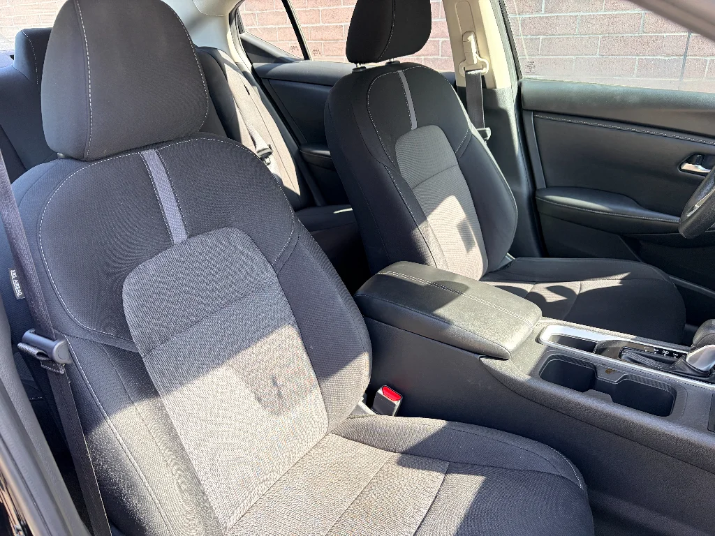Used 2023 Super Black Nissan SV image 21