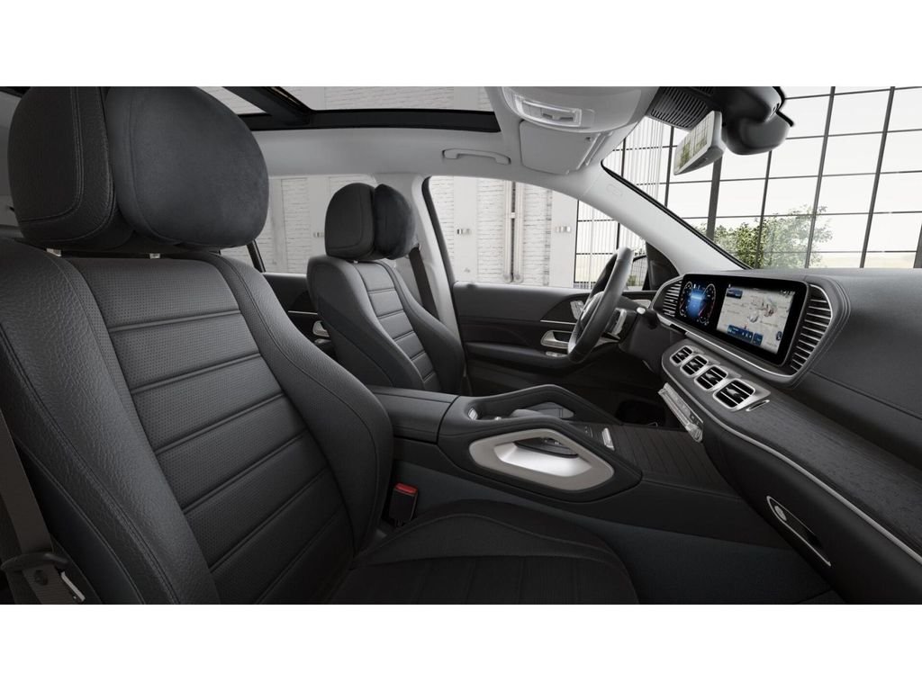 New 2026 Black Mercedes-Benz GLS 450 image 4