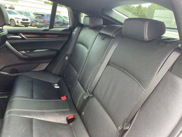 Used 2018 Gray BMW xDrive28i image 16