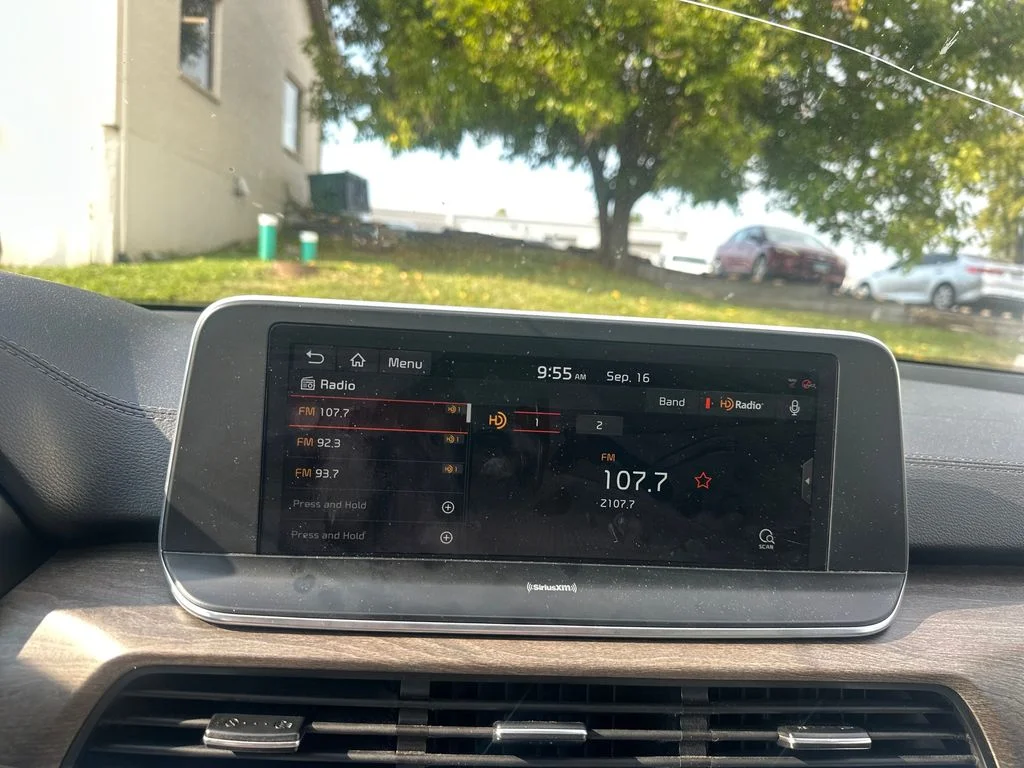 Used 2020 Black Kia EX image 15