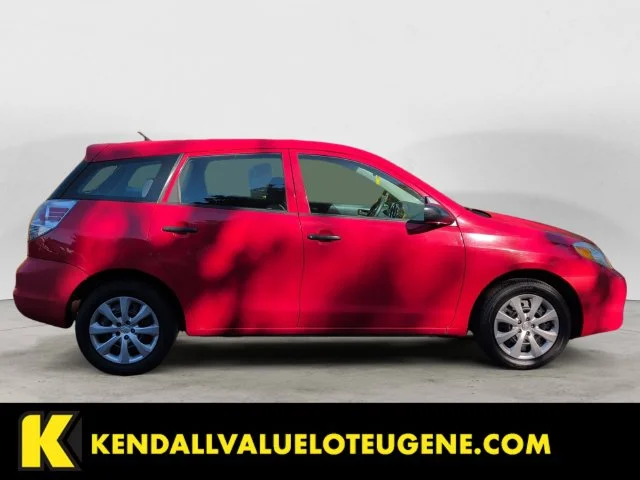 Used 2005 Red Toyota Base image 4