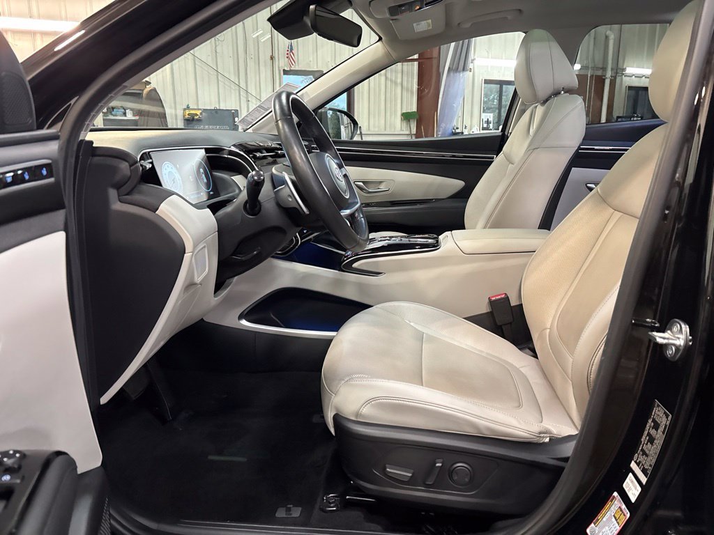 Used 2024 Black Hyundai Limited image 15