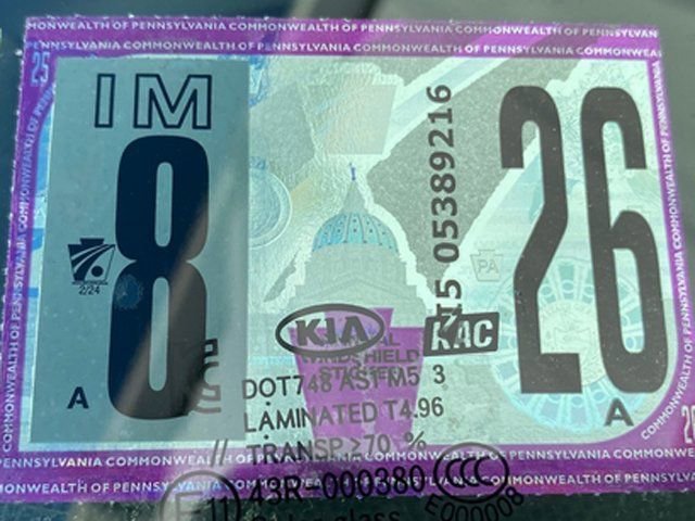 Used 2019  Kia + image 20