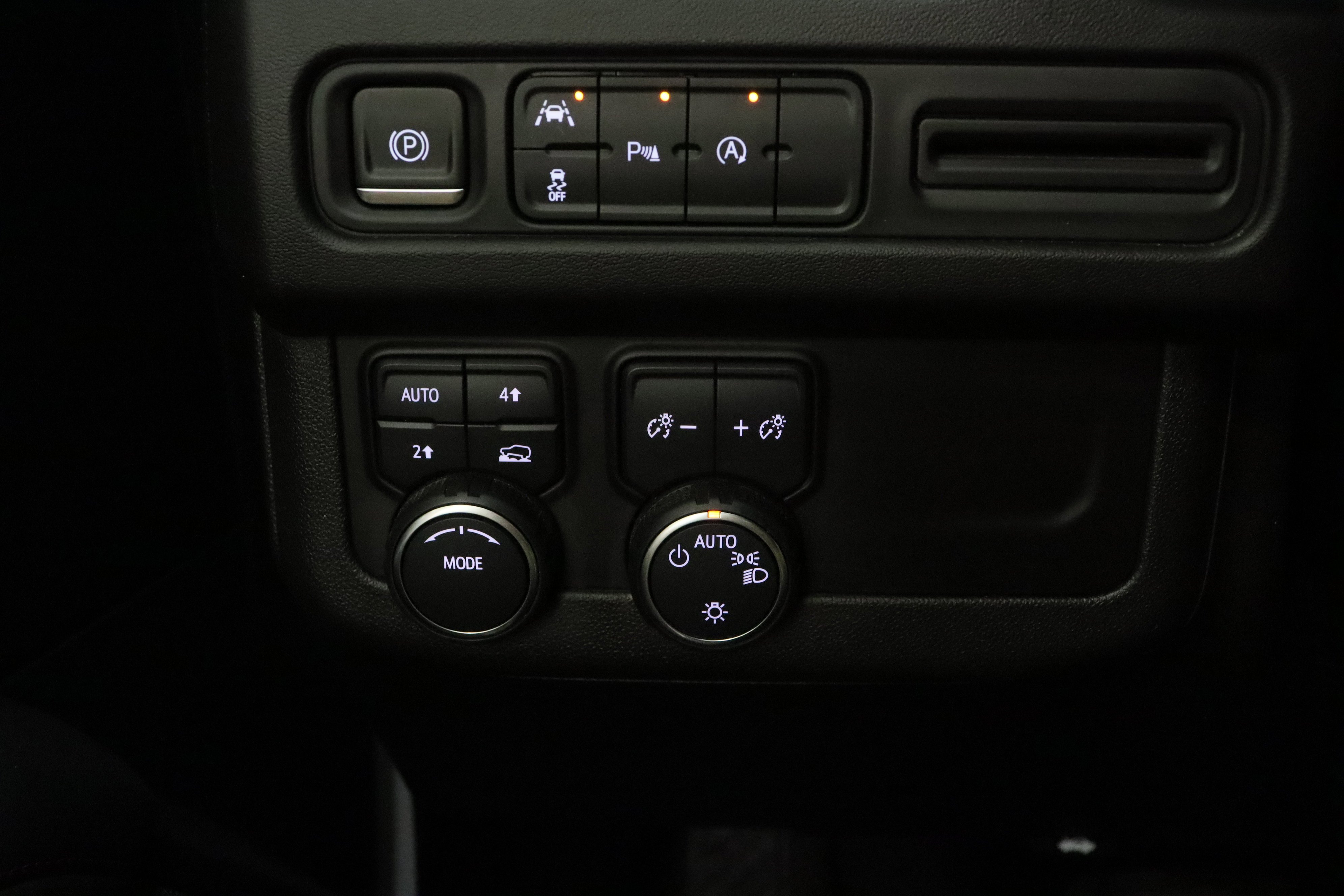 Used 2023 Iridescent Pearl Tricoat Chevrolet RST 5.3L image 26