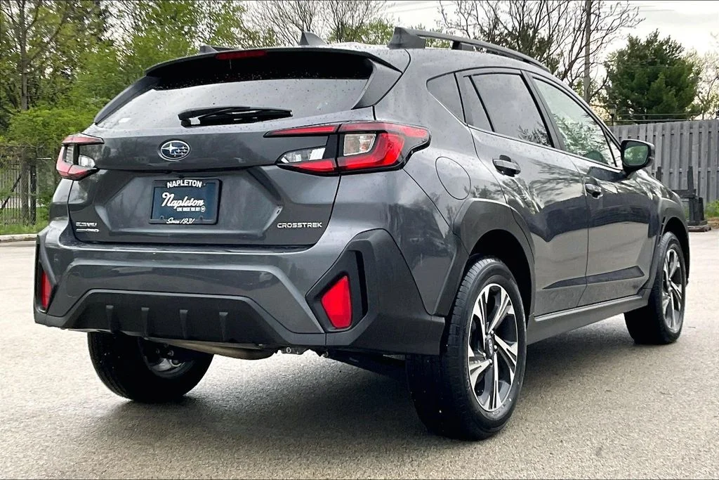 Used 2025 Gray Subaru Premium image 9