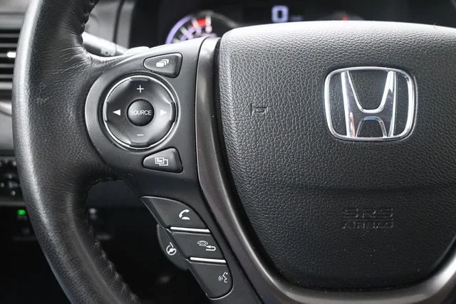Used 2023 White Honda RTL-E image 26