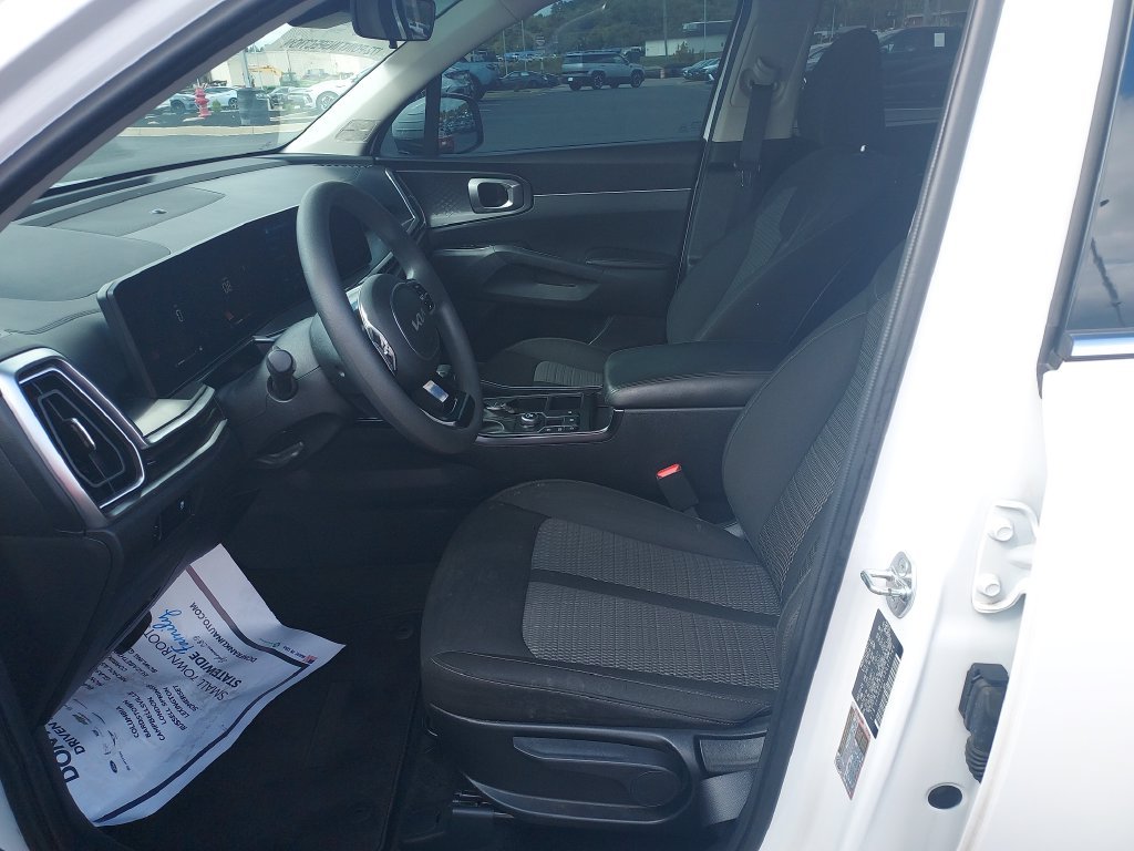 Used 2024 White Kia LX image 13