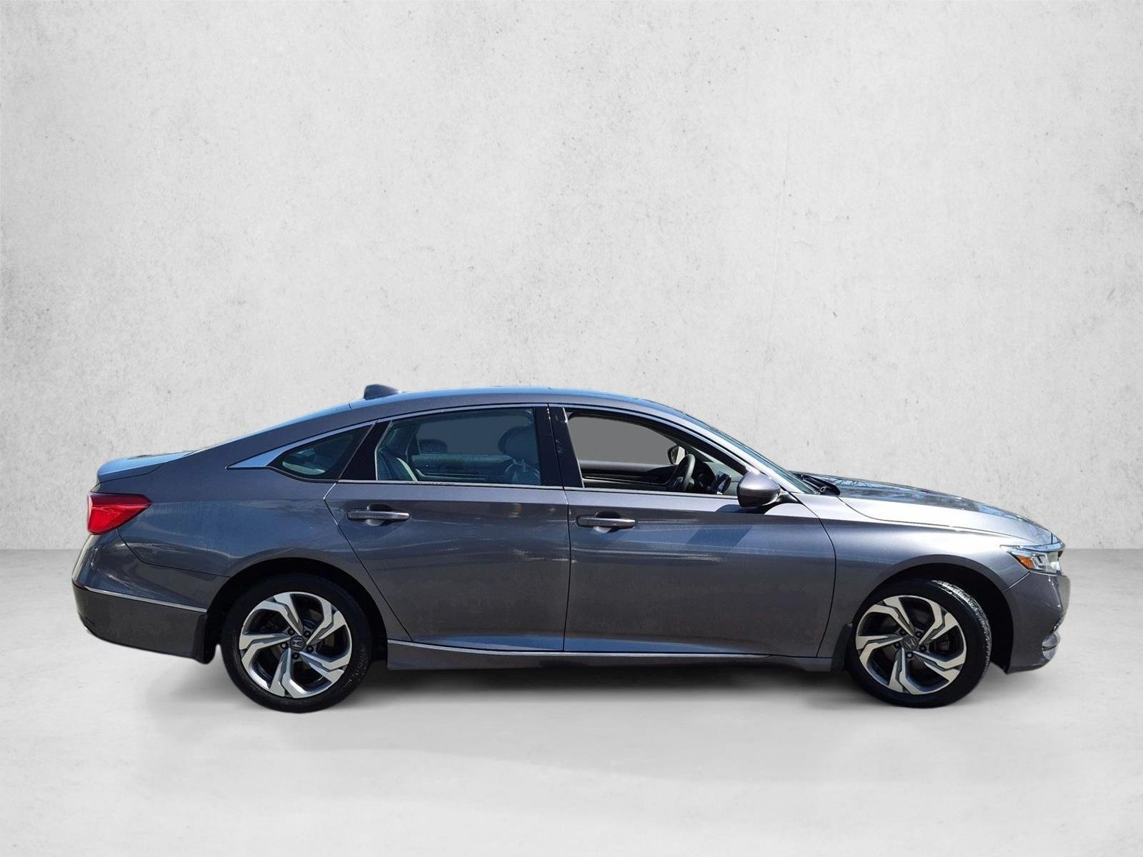 Used 2020 Silver/Gray Honda EX image 4