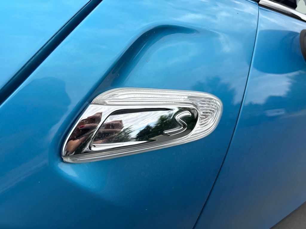 Used 2016 Electric Blue Metallic MINI Base image 14