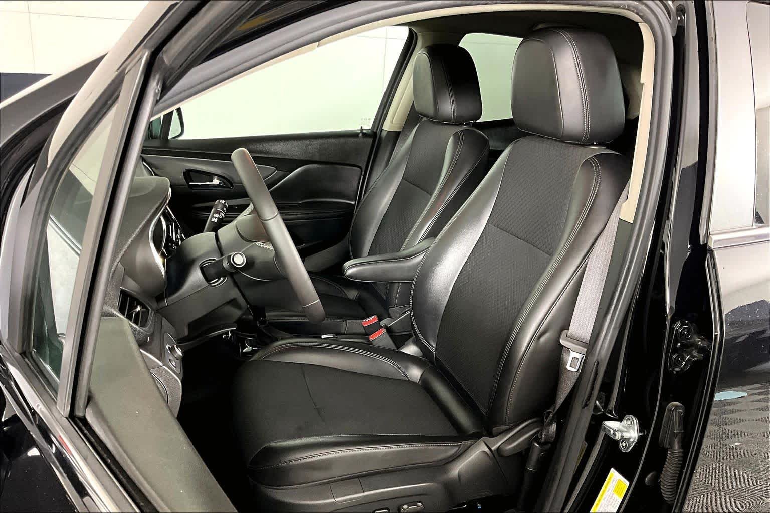 2022 Buick Encore Preferred - Photo 8
