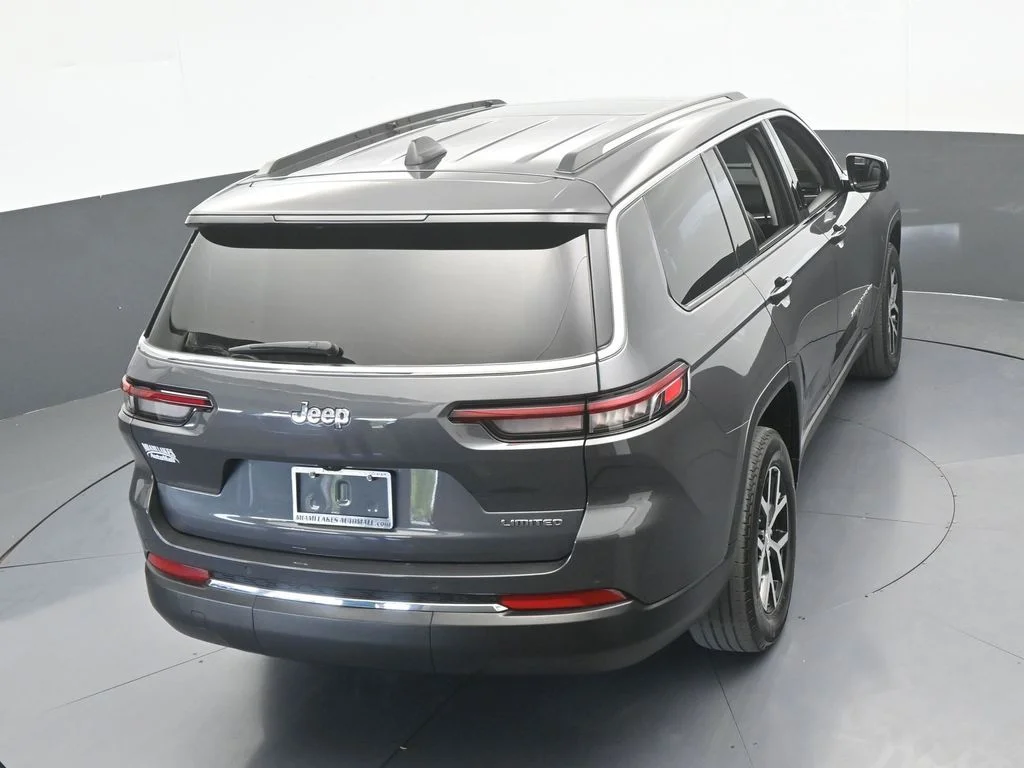 Used 2023 Baltic Gray Metallic Clearcoat Jeep Limited image 54