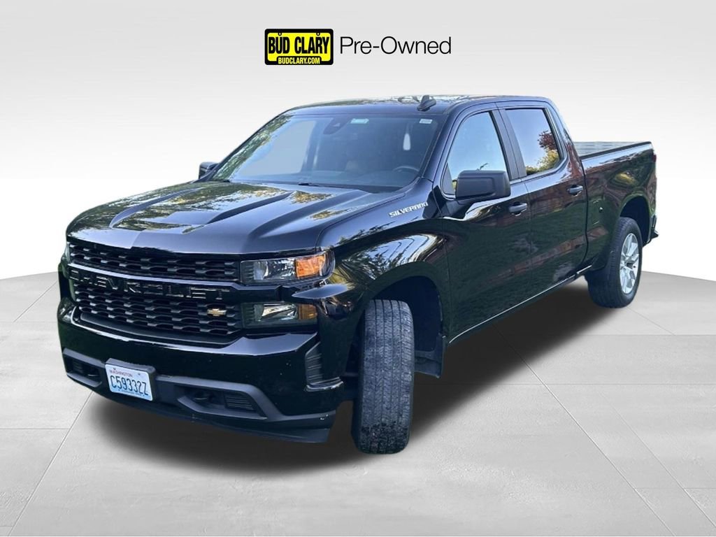 2022 Chevrolet Silverado 1500 Custom 4X4 Crew Cab Short Box's photo