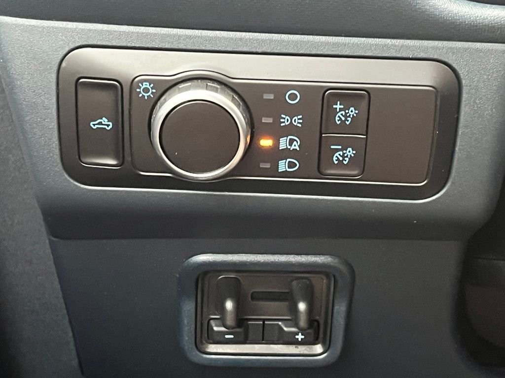 New 2026 Gray Ford XLT image 25