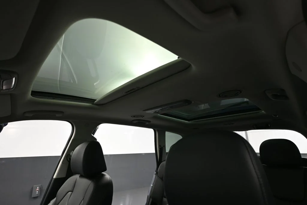 Used 2023 Blue Kia SX-Prestige image 20