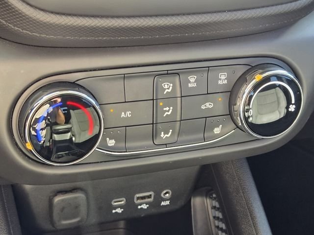 Used 2022 Black Metallic CHEVROLET LT image 18