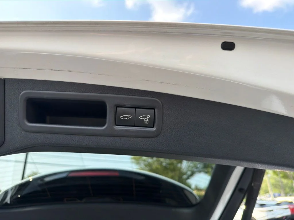 Used 2023 White Lexus 350 Premium image 38