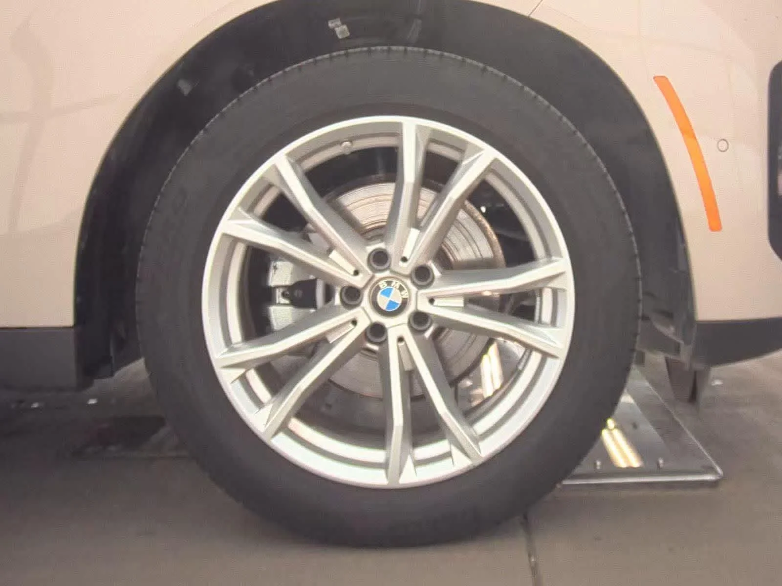 Certified Used 2025 Dune Grey Metallic BMW 30 xDrive image 9