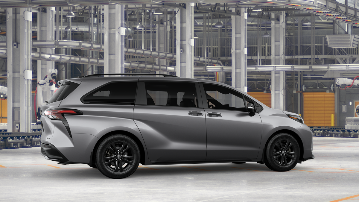 New 2026 Heavy Metal Toyota XSE image 41