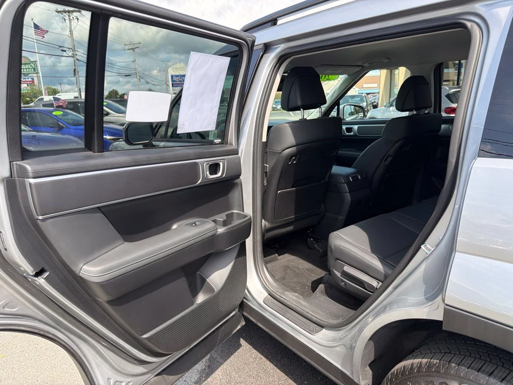 Used 2026 Silver Hyundai SEL image 35