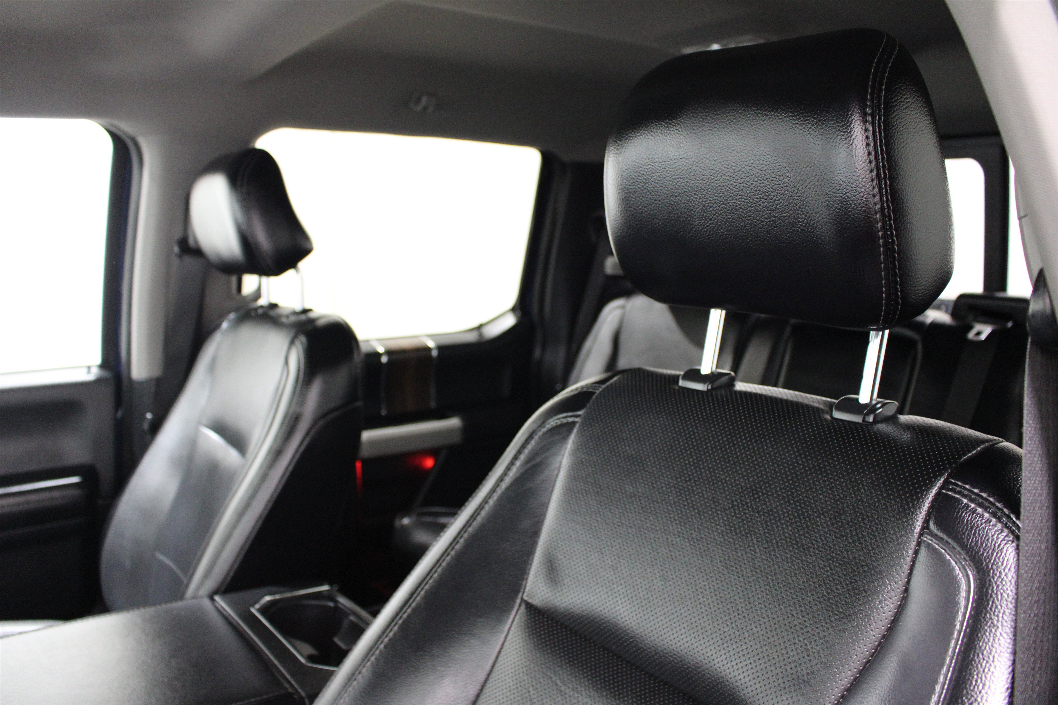 2016 Ford F-150 Lariat - Photo 4