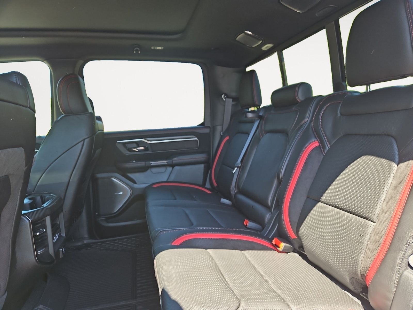 2026 RAM 1500 RHO - Photo 13