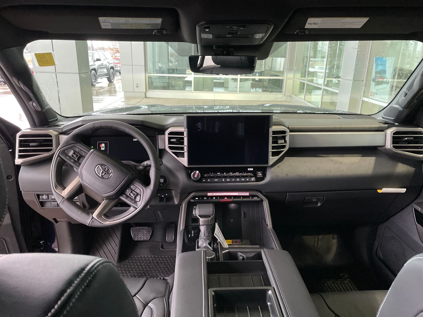 2026 Toyota Tundra Limited - Photo 12