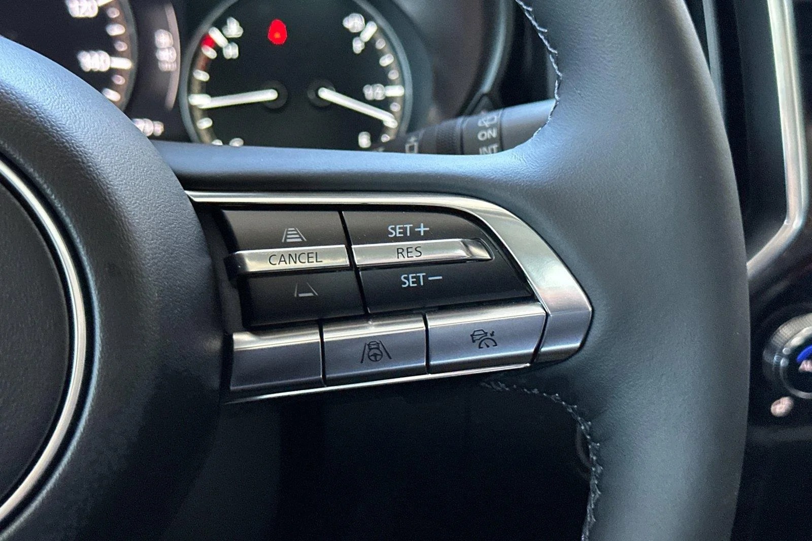 New 2026 Wind Chill Pearl Mazda 2.5 Turbo Premium Plus AWD image 30